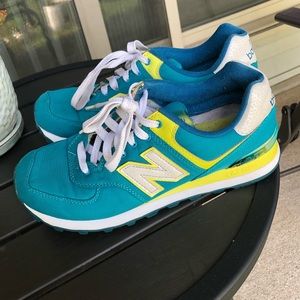 New Balance 574 size 8